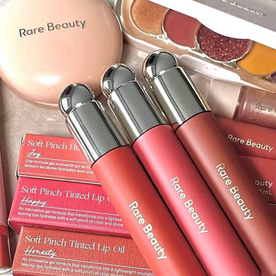 Rare Beauty Soft Pinch Liquid  - огляд і ціна Beauty Love Makeup