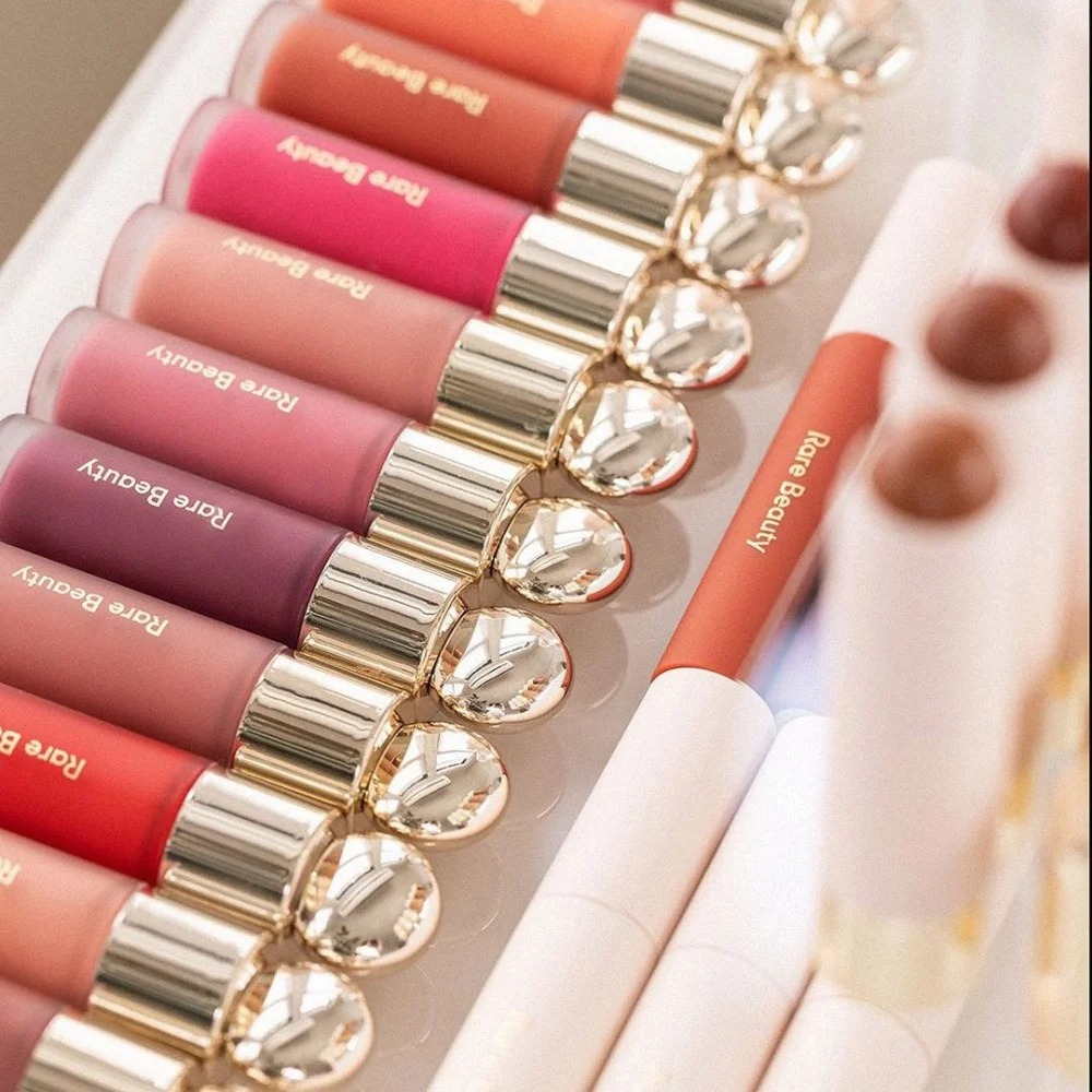 Rare Beauty Liquid Blush Silky - огляд і ціна Beauty Love Makeup